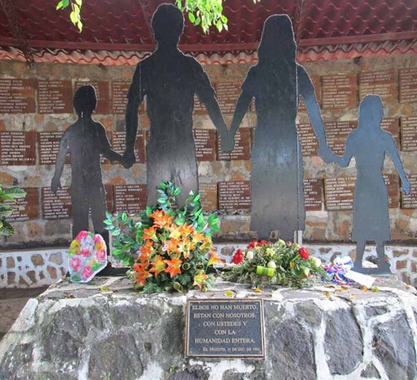 Imagen: Monumento a las víctimas de la masacre de El Mozote, El Salvador.