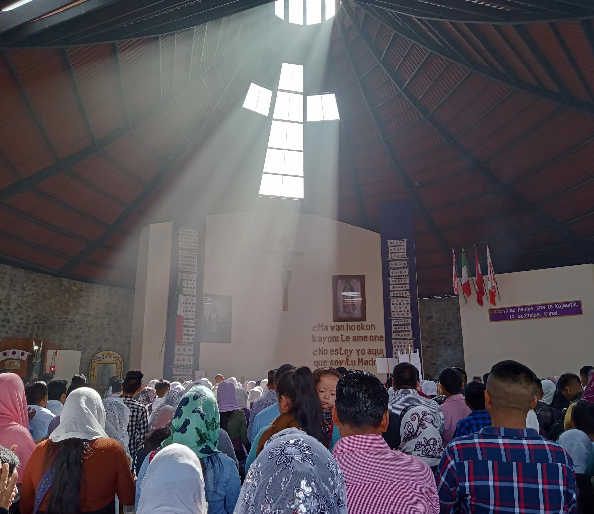 Imagen: "Santuario de Pocolum, Tenejapa, Chiapas", diciembre de 2023. Foto de Lucero Paniagua.